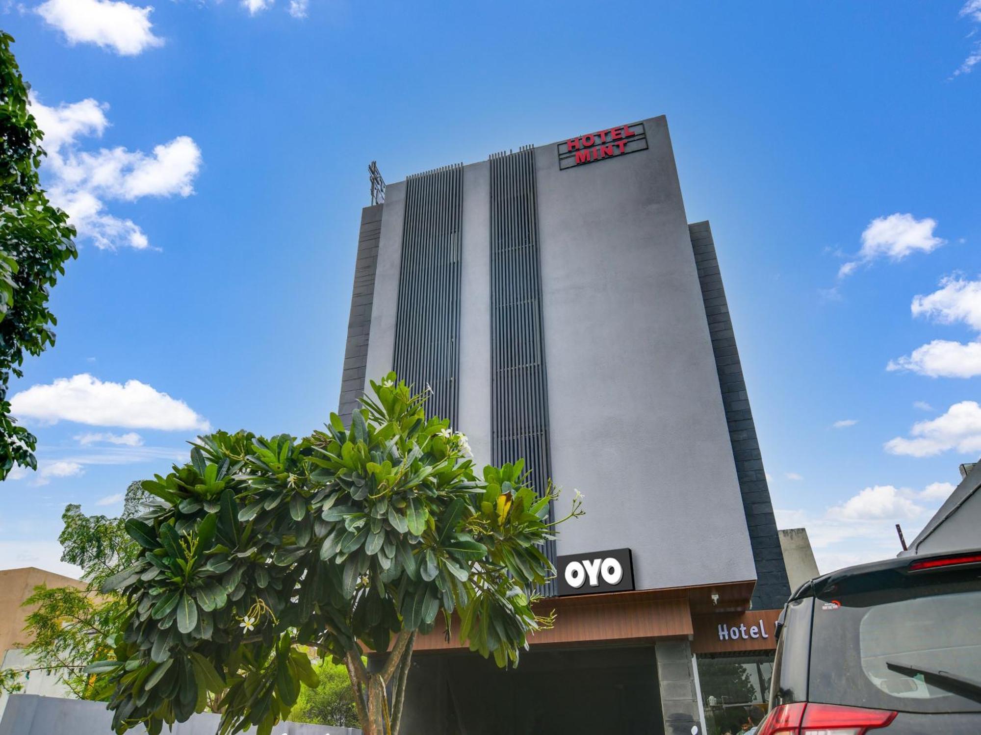 Collection O Hotel Mint Indore Exterior foto