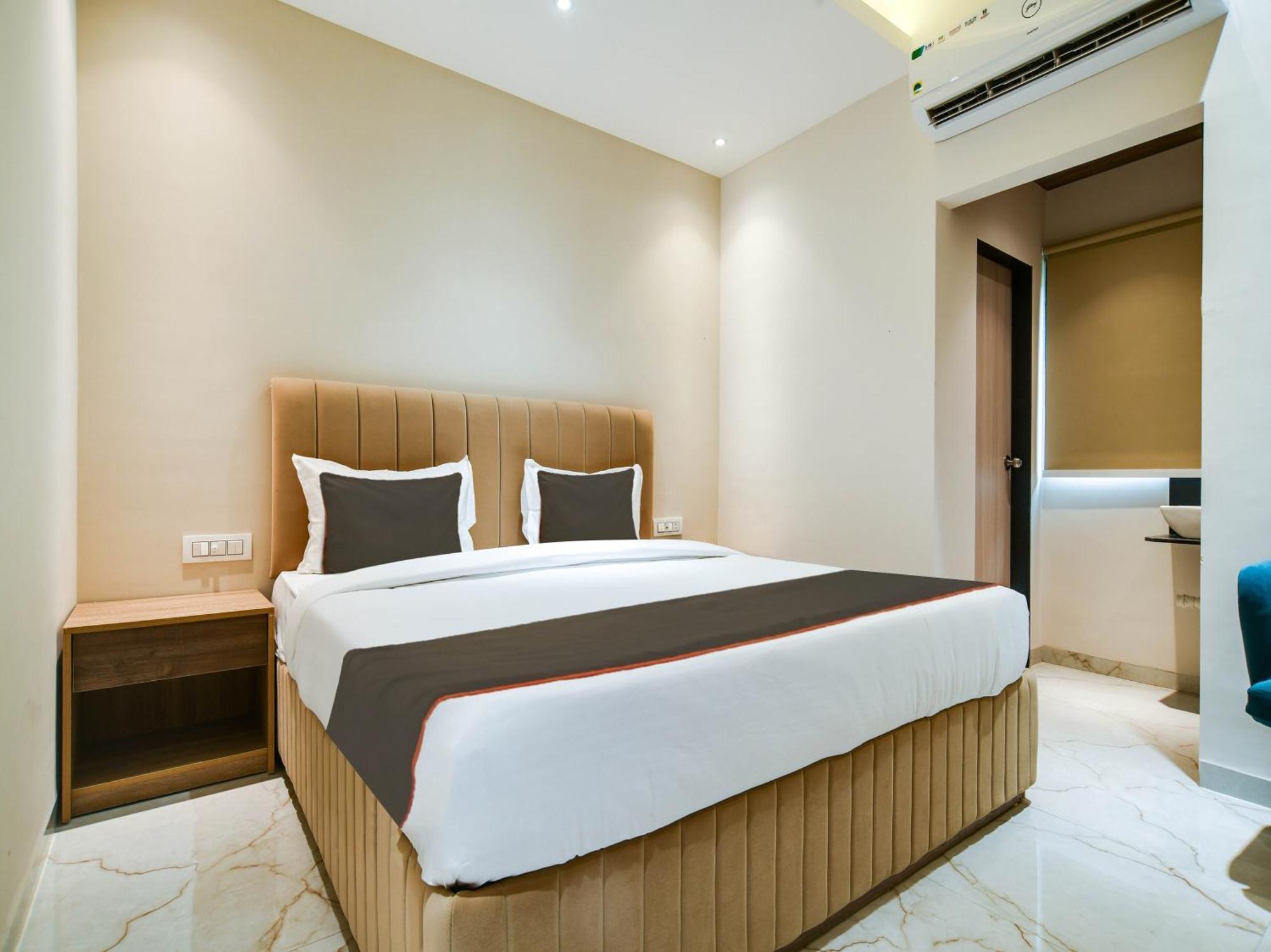 Collection O Hotel Mint Indore Exterior foto